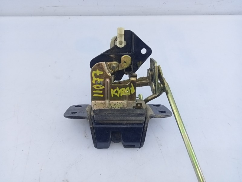 Recambio de cerradura maletero / porton para ssangyong kyron 200 xdi limited referencia OEM IAM   E1.B3.52.2