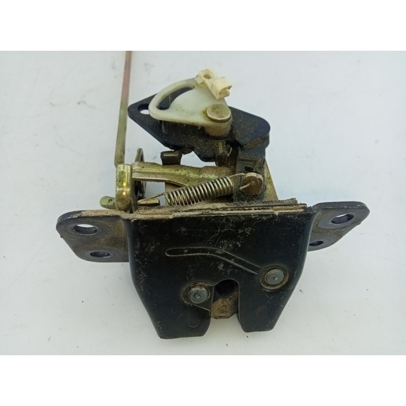 Recambio de cerradura maletero / porton para ssangyong kyron 200 xdi limited referencia OEM IAM   E1.B3.52.2