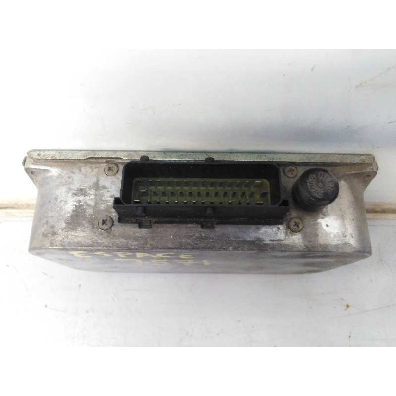 Recambio de centralita motor uce para renault espace iv (jk0) dynamique referencia OEM IAM 8200274277 YZBA015448 E2-A1-44-3