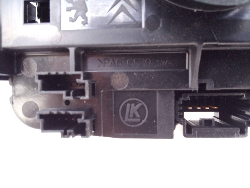 Recambio de anillo airbag para peugeot 3008 gt line referencia OEM IAM 98094489ZD  E3-B2-36-3