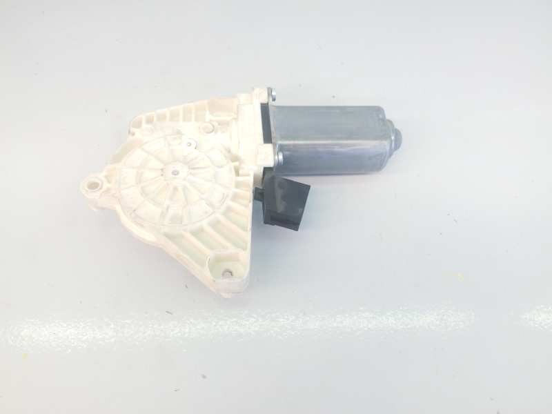 Recambio de motor elevalunas delantero derecho para mercedes-benz clase b (w245) referencia OEM IAM 996145102  E1-A2-28-1