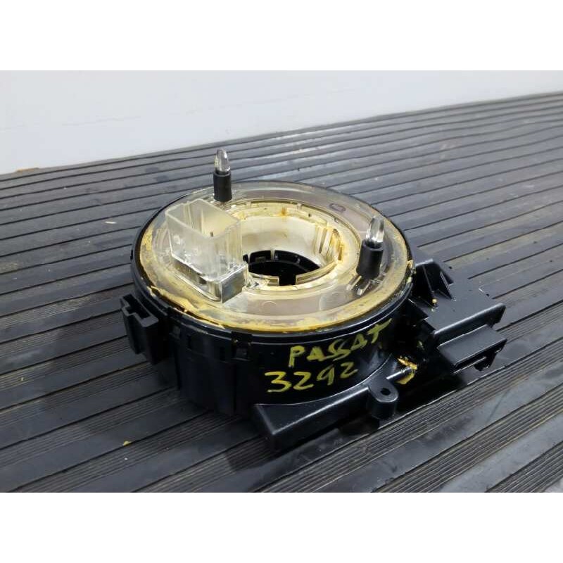 Recambio de anillo airbag para volkswagen passat berlina (3c2) advance referencia OEM IAM 3C0959653B  E1-B6-51-3