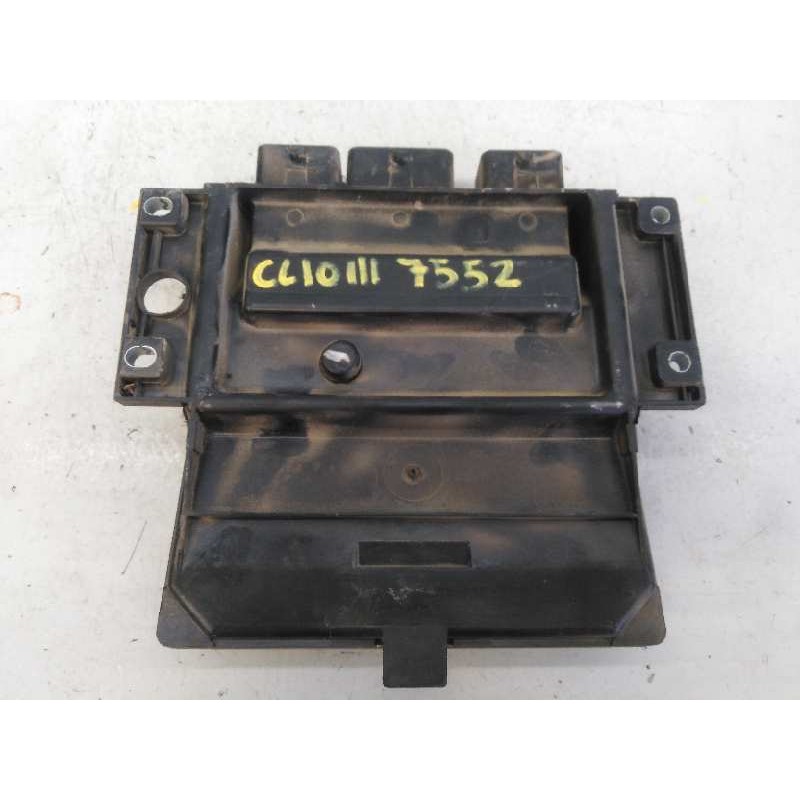 Recambio de centralita motor uce para renault clio iii 20 aniversario referencia OEM IAM 8200399038 8200619409 E2-A1-44-3