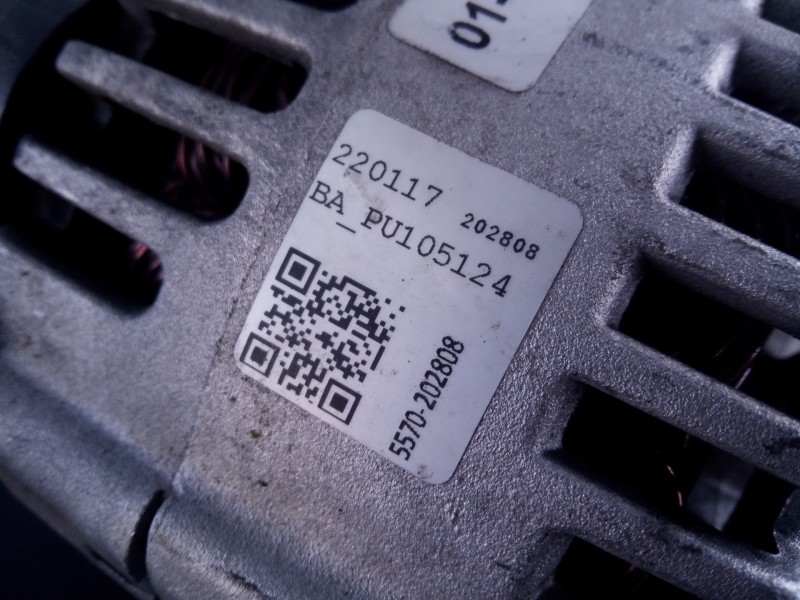 Recambio de alternador para bmw serie 1 berlina (e81/e87) 120d referencia OEM IAM 5570202808 220117 P3-A4-20-2