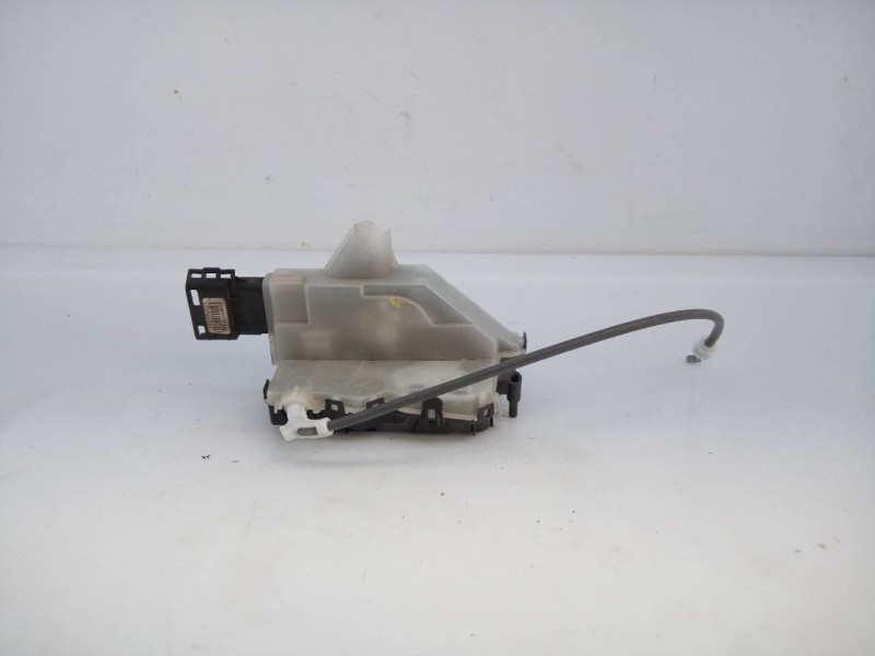 Recambio de cerradura puerta trasera izquierda para peugeot 3008 gt line referencia OEM IAM S3M16943628 7297W0065J6 E1-A4-45-1