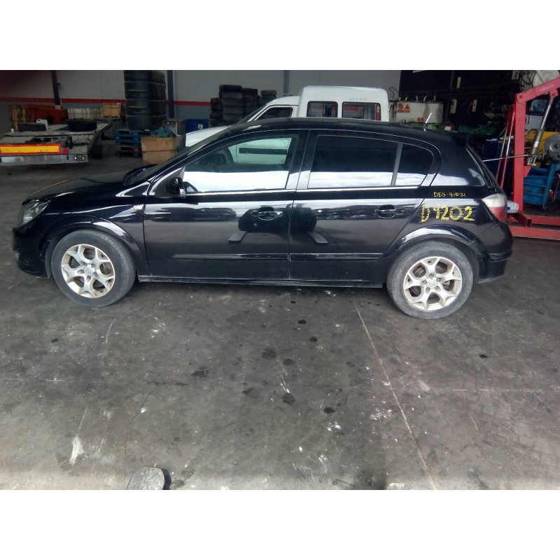 opel astra h berlina del año 2005