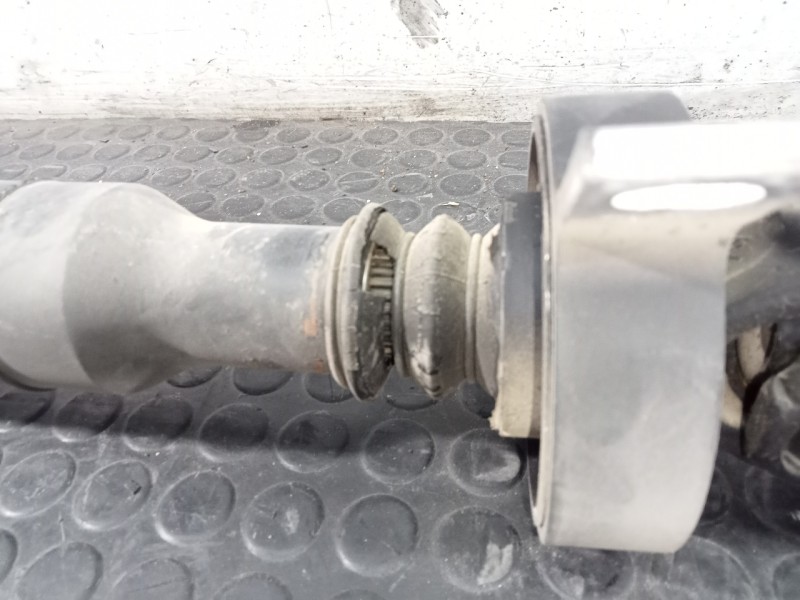 Recambio de transmision central para bmw serie 3 berlina (e90) 318d referencia OEM IAM 7527342  P1-A2-1