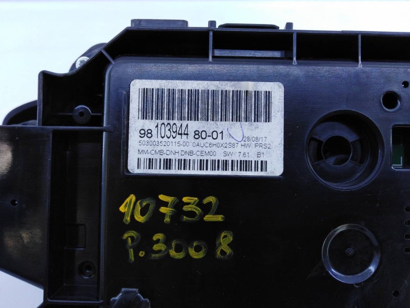 Recambio de cuadro instrumentos para peugeot 3008 gt line referencia OEM IAM 9810394480 50300352011500 E3-B2-29-3