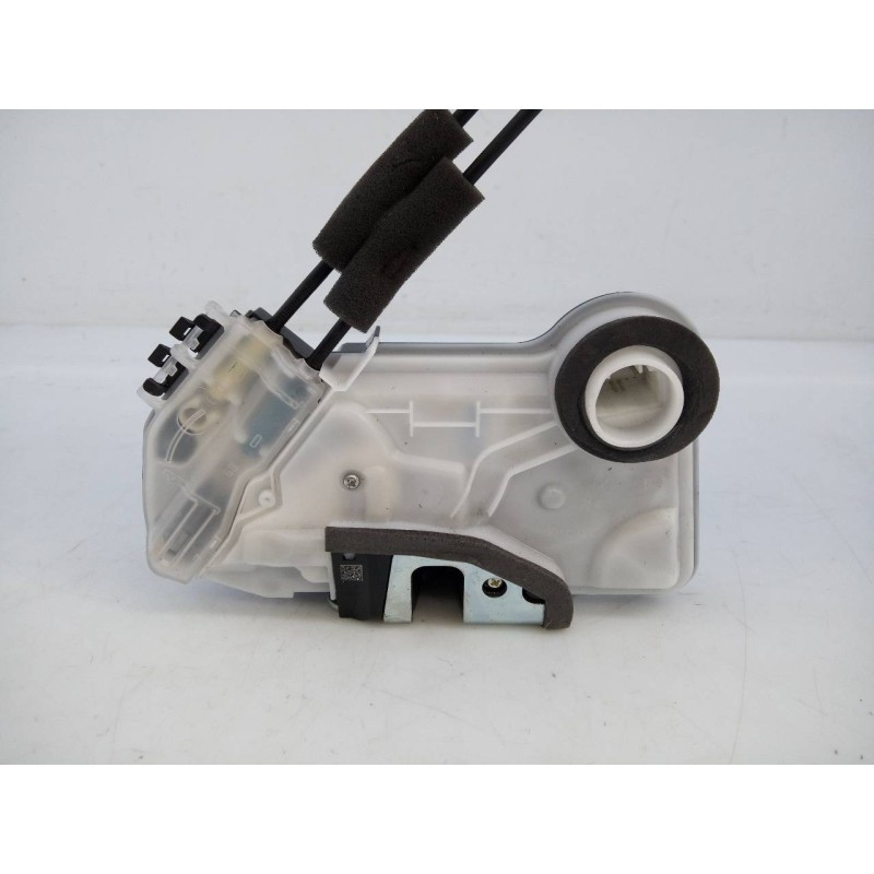 Recambio de cerradura puerta delantera derecha para toyota prius+ eco referencia OEM IAM D500527234  E2-B4-50-1