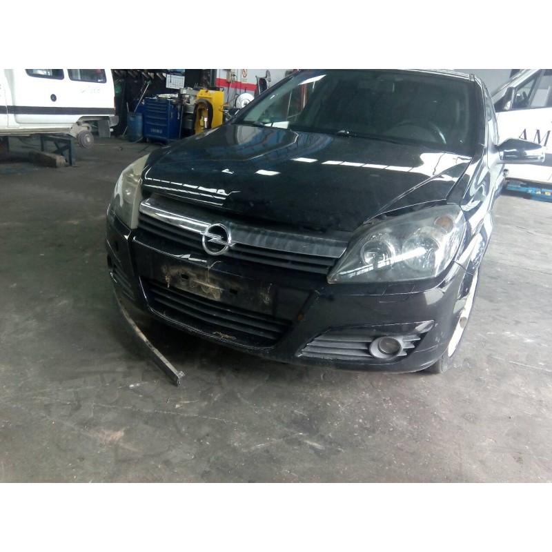 opel astra h berlina del año 2005