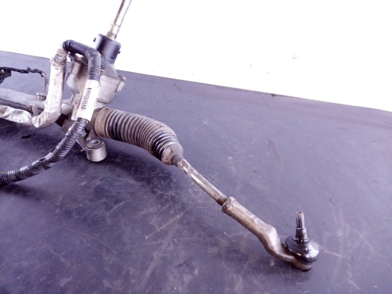 Recambio de cremallera direccion para ford kuga (cbs) titanium referencia OEM IAM HV6C3D070 190111NHLE5808 P1-B8-21