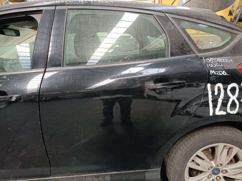 Recambio de puerta trasera izquierda para ford focus lim. (cb8) trend referencia OEM IAM   