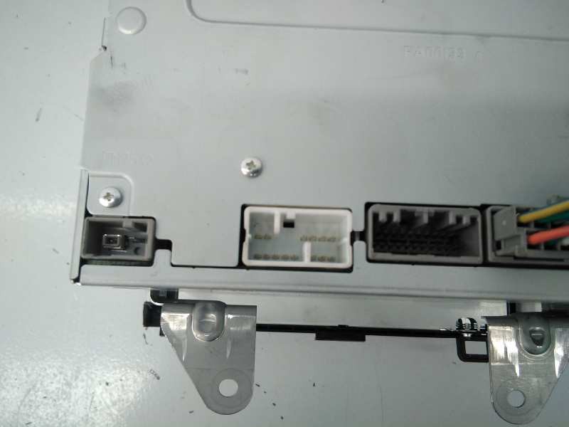 Recambio de sistema audio / radio cd para honda cr-v elegance 4x4 referencia OEM IAM CQMH7970G 17141574 E3-B5-18-2