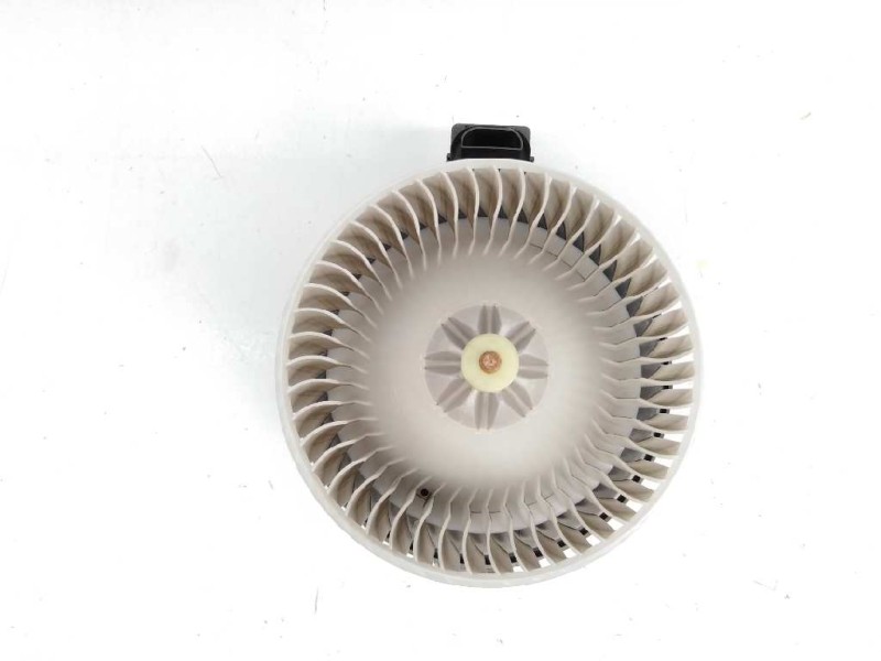 Recambio de ventilador calefaccion para honda cr-v elegance 4x4 referencia OEM IAM AV5061 2N2 E2-A2-60-2