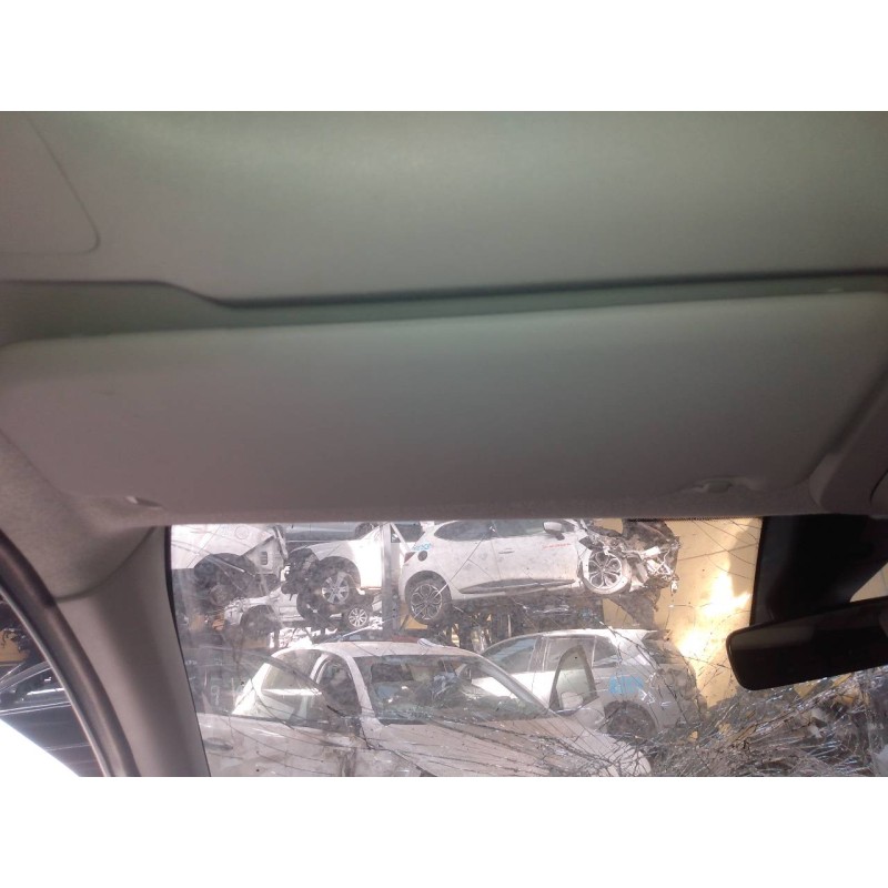 Recambio de parasol izquierdo para opel combo life edition referencia OEM IAM   