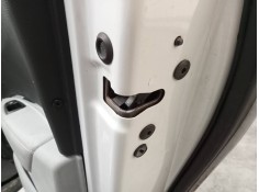 CERRADURA PUERTA TRASERA DERECHA 