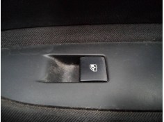 MANDO ELEVALUNAS TRASERO DERECHO 