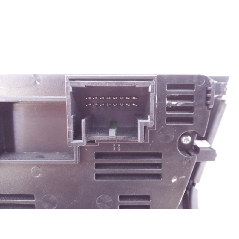 Recambio de mando climatizador para audi a6 berlina (4gc) 2.0 tdi ultra referencia OEM IAM 4G0820043CA  E2-A1-24-7