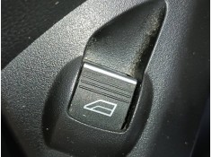 MANDO ELEVALUNAS TRASERO IZQUIERDO 