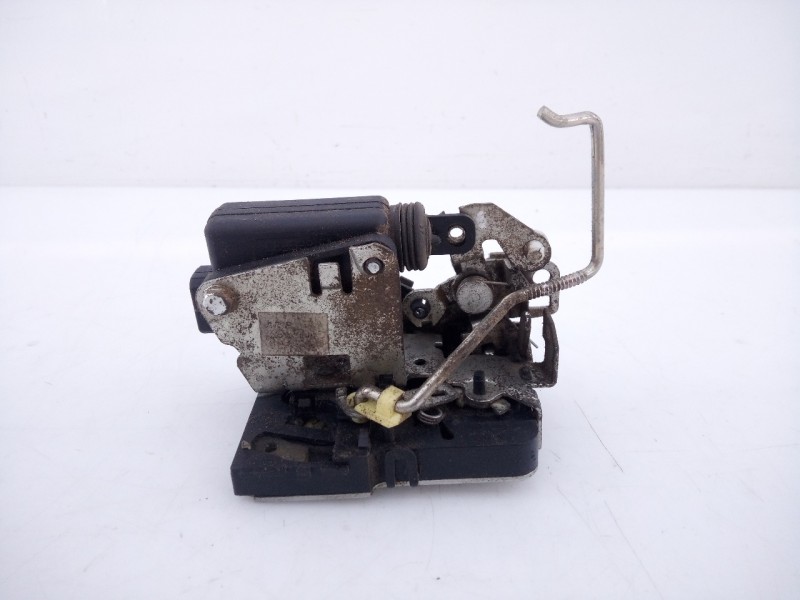 Recambio de cerradura puerta trasera izquierda para dacia duster ambiance 4x2 referencia OEM IAM   E1-A1-48-2