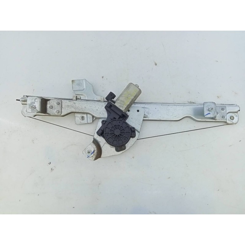 Recambio de elevalunas delantero izquierdo para dacia duster ambiance 4x2 referencia OEM IAM 82007338290  E1-A1-48-1