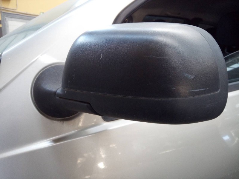 Recambio de retrovisor izquierdo manual para dacia duster ambiance 4x2 referencia OEM IAM   