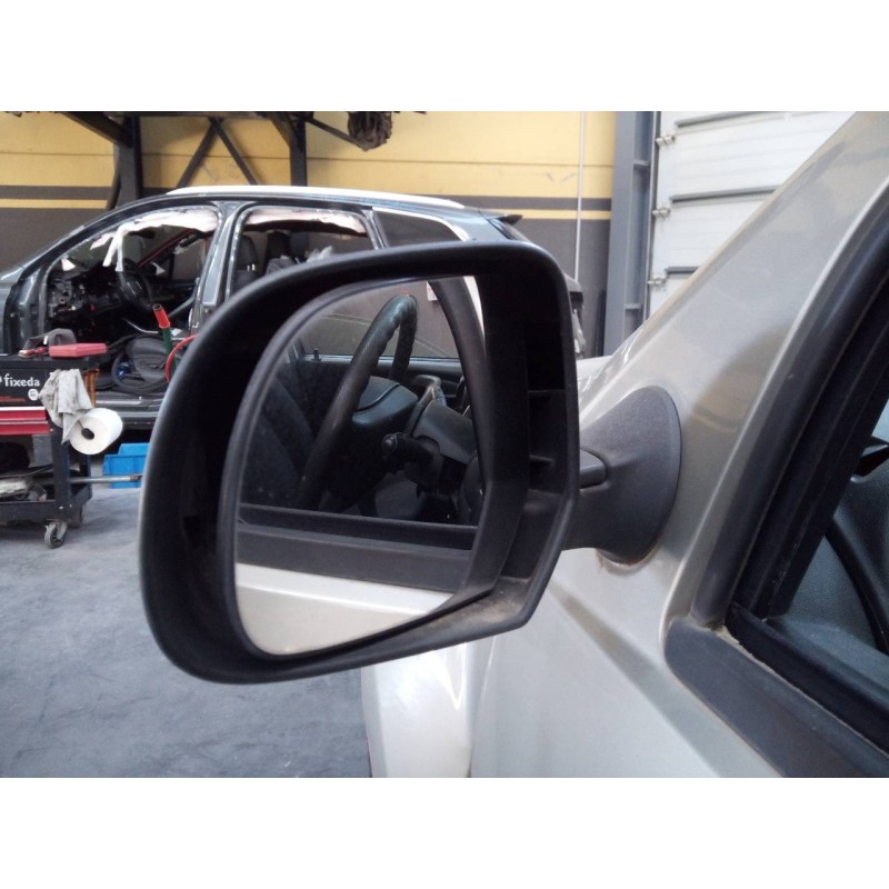 Recambio de retrovisor izquierdo manual para dacia duster ambiance 4x2 referencia OEM IAM   