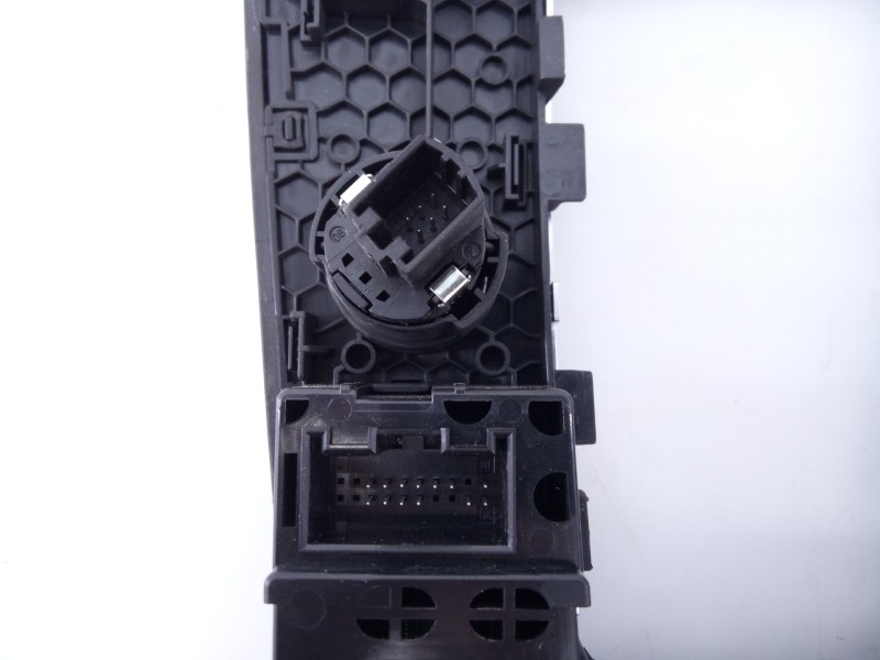 Recambio de sistema navegacion gps para audi a6 berlina (4gc) 2.0 tdi ultra referencia OEM IAM 4G1919610E 4G1919601T E2-A1-19-1