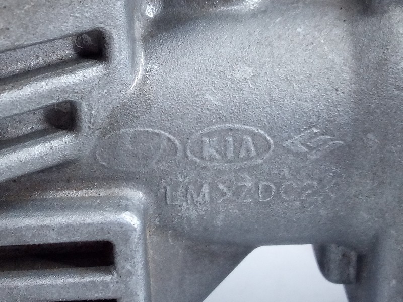 Recambio de antirrobo para kia sportage drive 4x2 referencia OEM IAM LMZD02  E3-A3-33-1