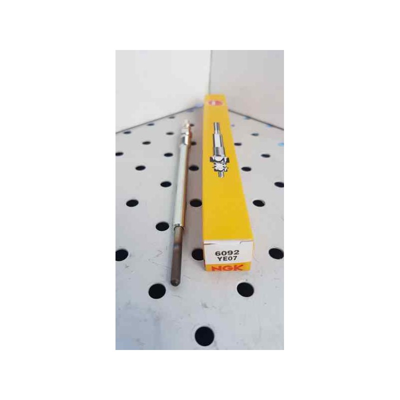 Recambio de calentadores para universal calentadores ngk 6092/ye07 referencia OEM IAM YE926092 NUEVO ESTANTERIA4