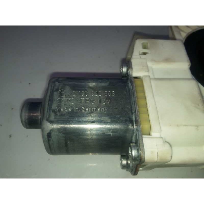 Recambio de motor elevalunas delantero izquierdo para mercedes-benz clase c (w204) berlina c 200 cdi (204.007) referencia OEM IA