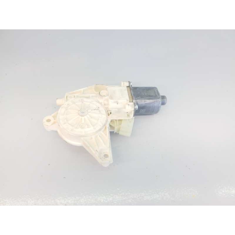 Recambio de motor elevalunas trasero derecho para mercedes-benz clase c (w204) berlina c 200 cdi (204.007) referencia OEM IAM 96