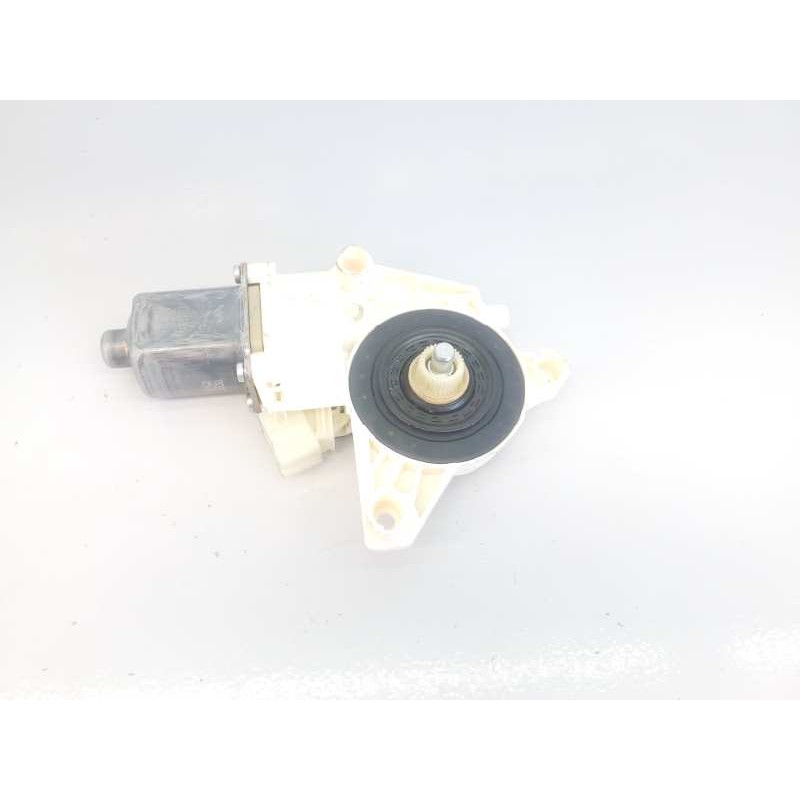 Recambio de motor elevalunas trasero derecho para mercedes-benz clase c (w204) berlina c 200 cdi (204.007) referencia OEM IAM 96