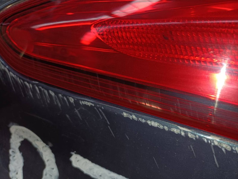 Recambio de piloto trasero izquierdo para ford focus lim. (cb8) trend referencia OEM IAM   