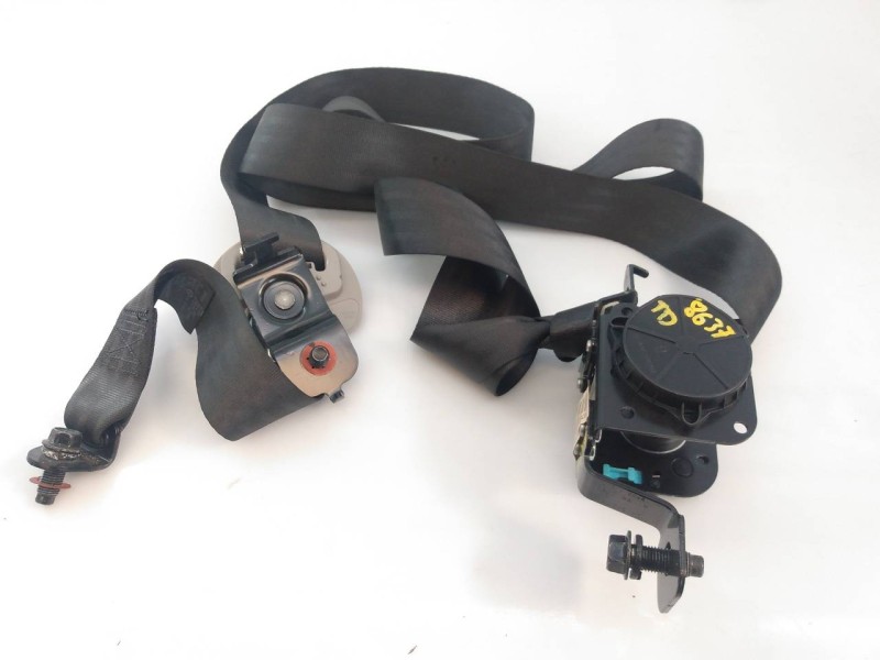 Recambio de cinturon seguridad trasero derecho para kia sportage drive 4x2 referencia OEM IAM 898203U200ED  E2-B5-34-2