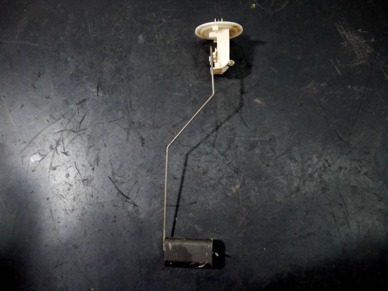 Recambio de aforador para jaguar daimler referencia OEM IAM   P3-A6-24-3