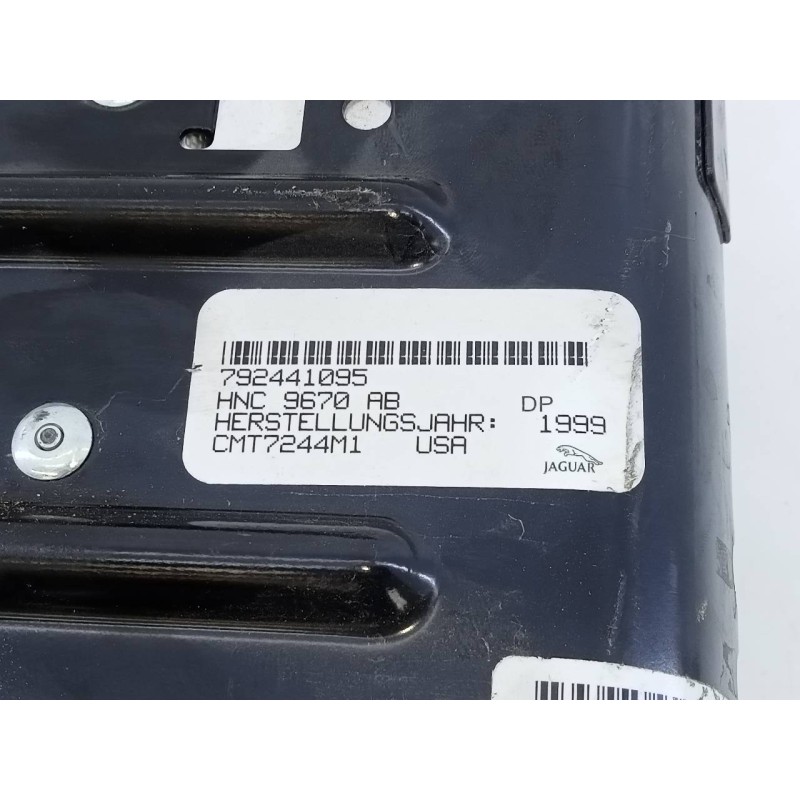 Recambio de airbag delantero derecho para jaguar daimler referencia OEM IAM 792441095  E2-B3-49-2