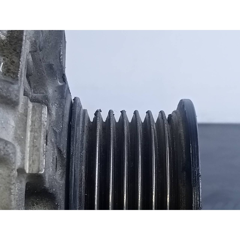 Recambio de alternador para jaguar daimler referencia OEM IAM 1012117633  P3-A5-29-2