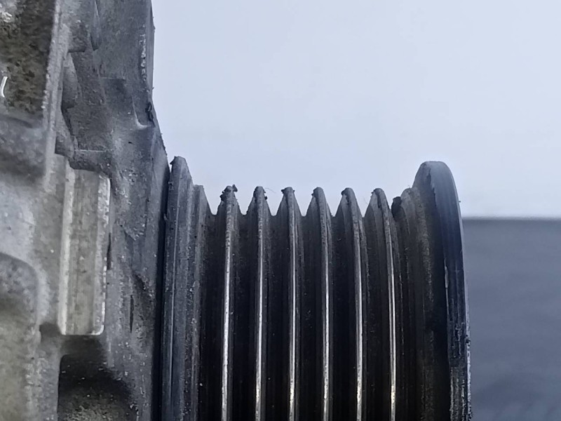 Recambio de alternador para jaguar daimler referencia OEM IAM 1012117633  P3-A5-29-2