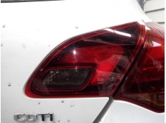 PILOTO TRASERO DERECHO PORTON 