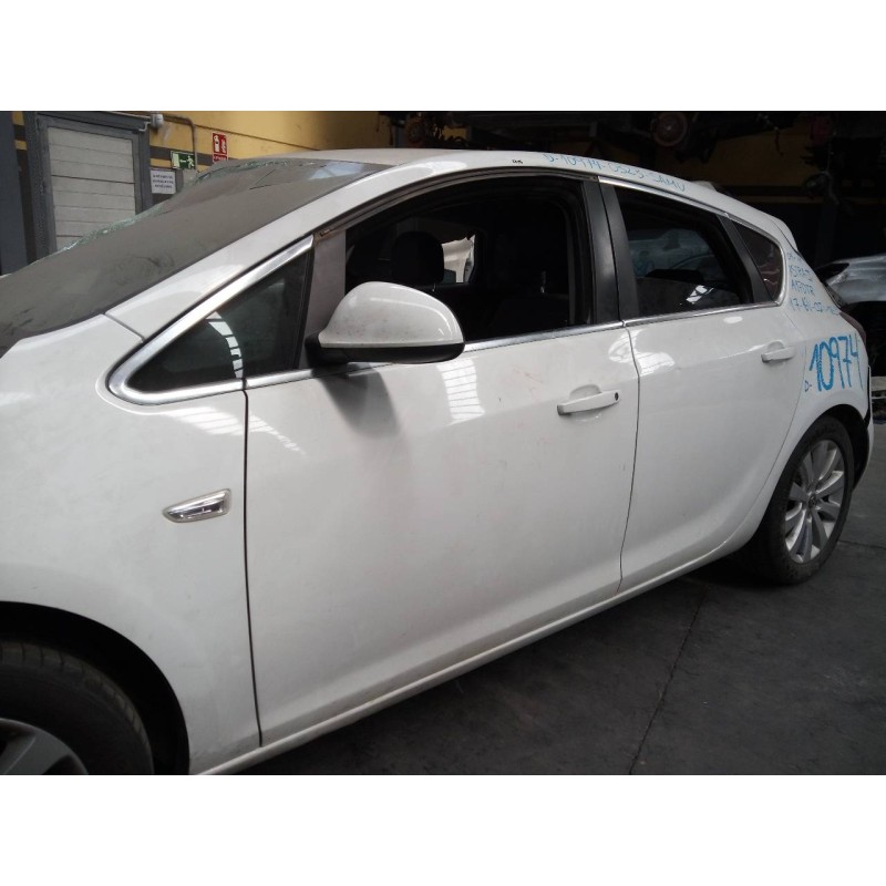 Recambio de puerta delantera izquierda para opel astra j lim. enjoy referencia OEM IAM   