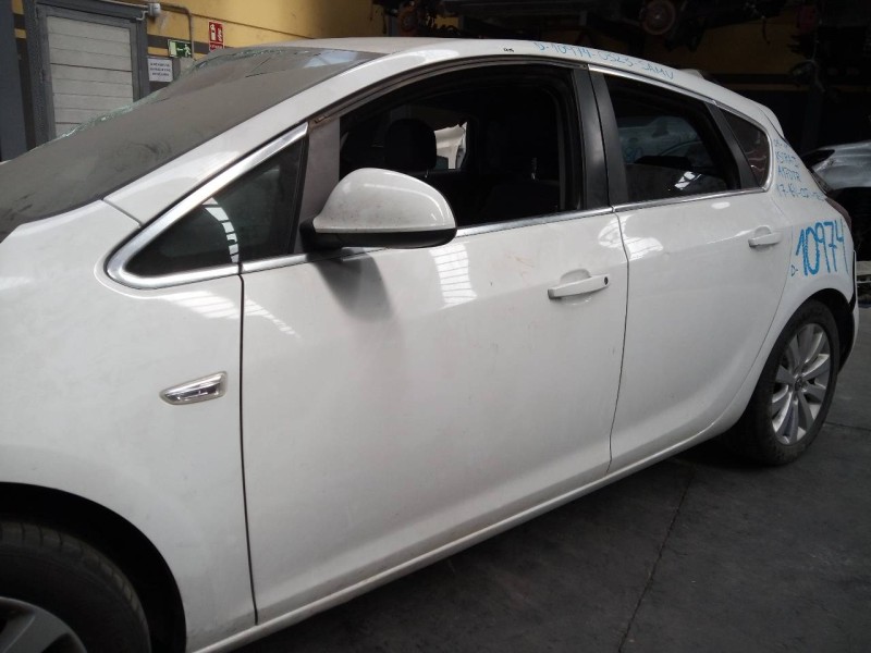 Recambio de puerta delantera izquierda para opel astra j lim. enjoy referencia OEM IAM   