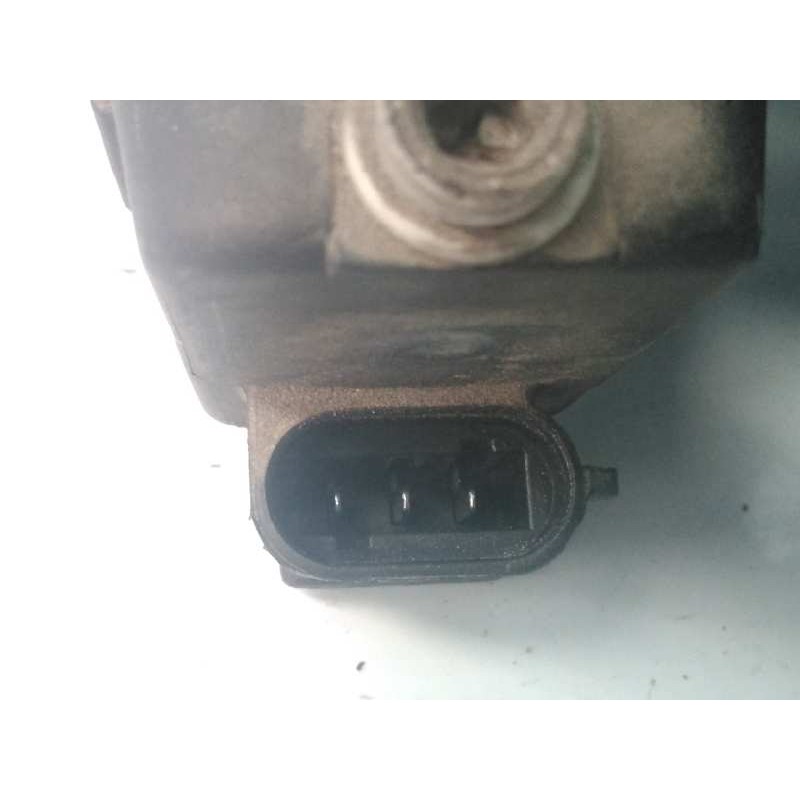 Recambio de faro derecho para nissan primastar (x83) avantour 7 asientos, batalla corta 2,75t referencia OEM IAM 91165720 770031