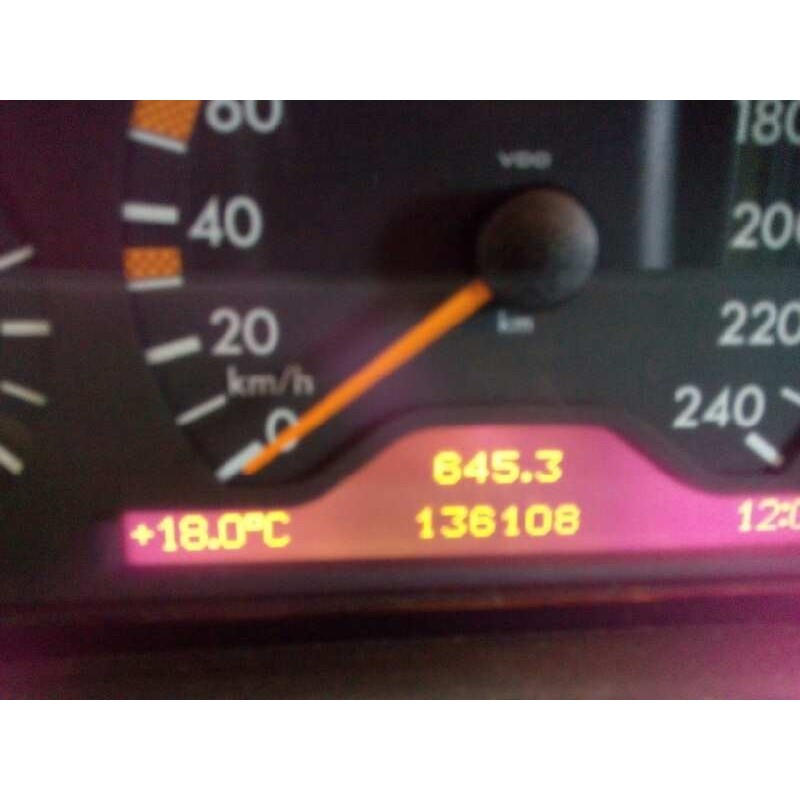 mercedes clase e (w210) berlina del año 1995