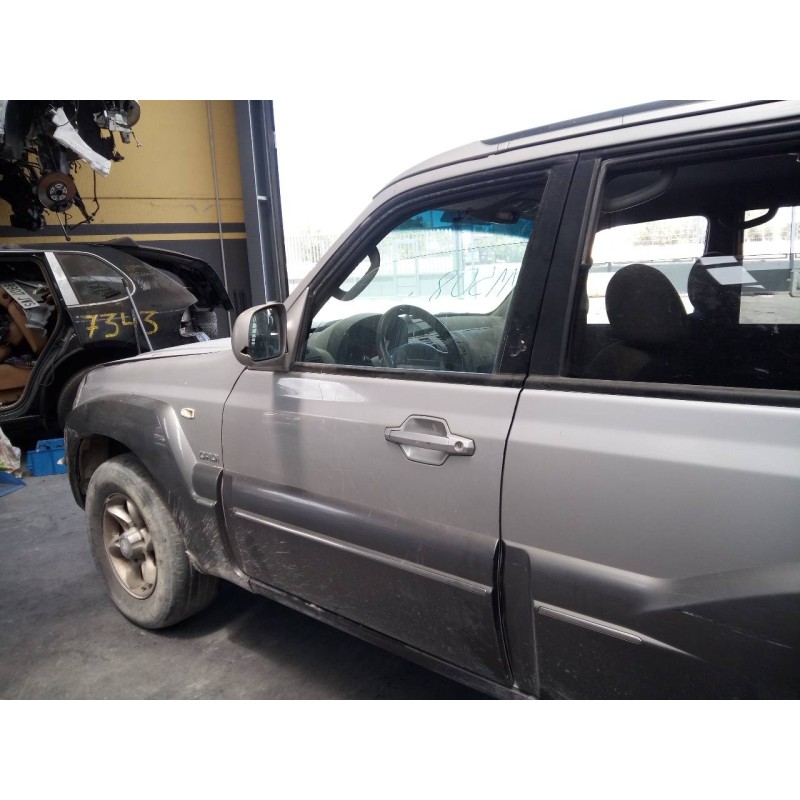Recambio de puerta delantera izquierda para hyundai terracan (hp) 2.9 crdi gl referencia OEM IAM   