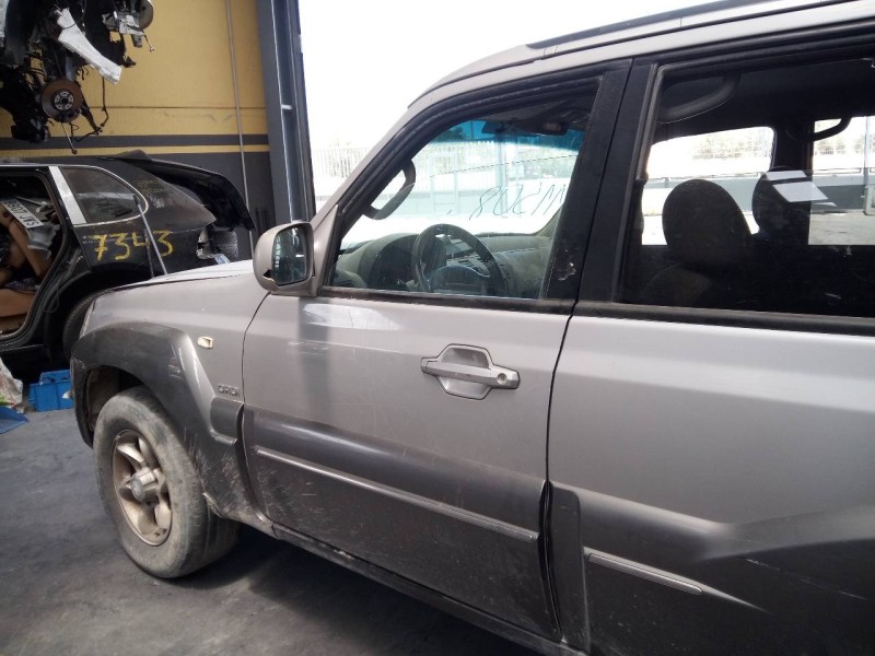 Recambio de puerta delantera izquierda para hyundai terracan (hp) 2.9 crdi gl referencia OEM IAM   