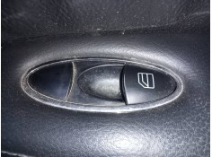 Recambio de mando elevalunas delantero derecho para mercedes-benz clase e (w211) berlina e320 cdi referencia OEM IAM   