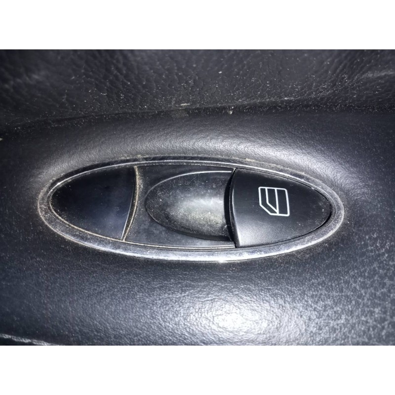 Recambio de mando elevalunas delantero derecho para mercedes-benz clase e (w211) berlina e320 cdi referencia OEM IAM   
