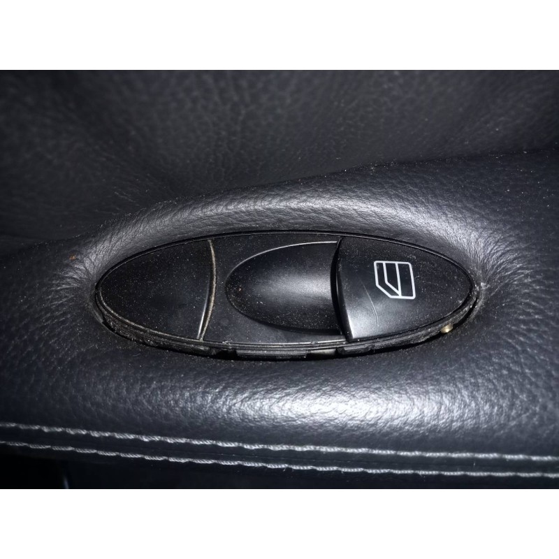 Recambio de mando elevalunas trasero derecho para mercedes-benz clase e (w211) berlina e320 cdi referencia OEM IAM   