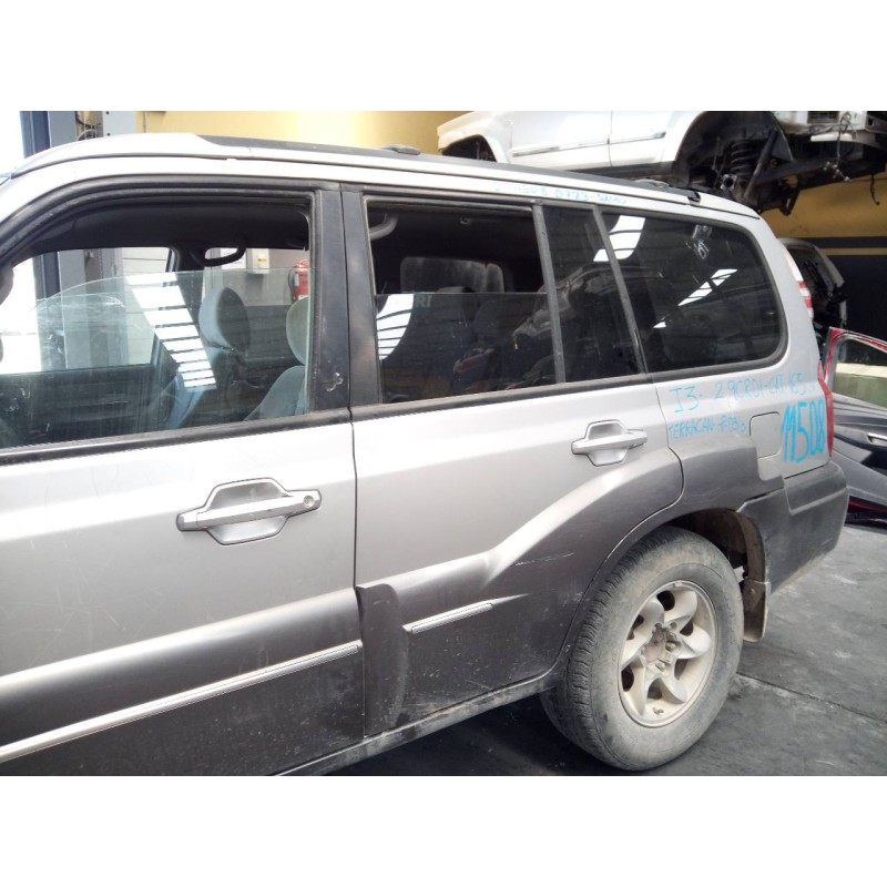 Recambio de puerta trasera izquierda para hyundai terracan (hp) 2.9 crdi gl referencia OEM IAM   